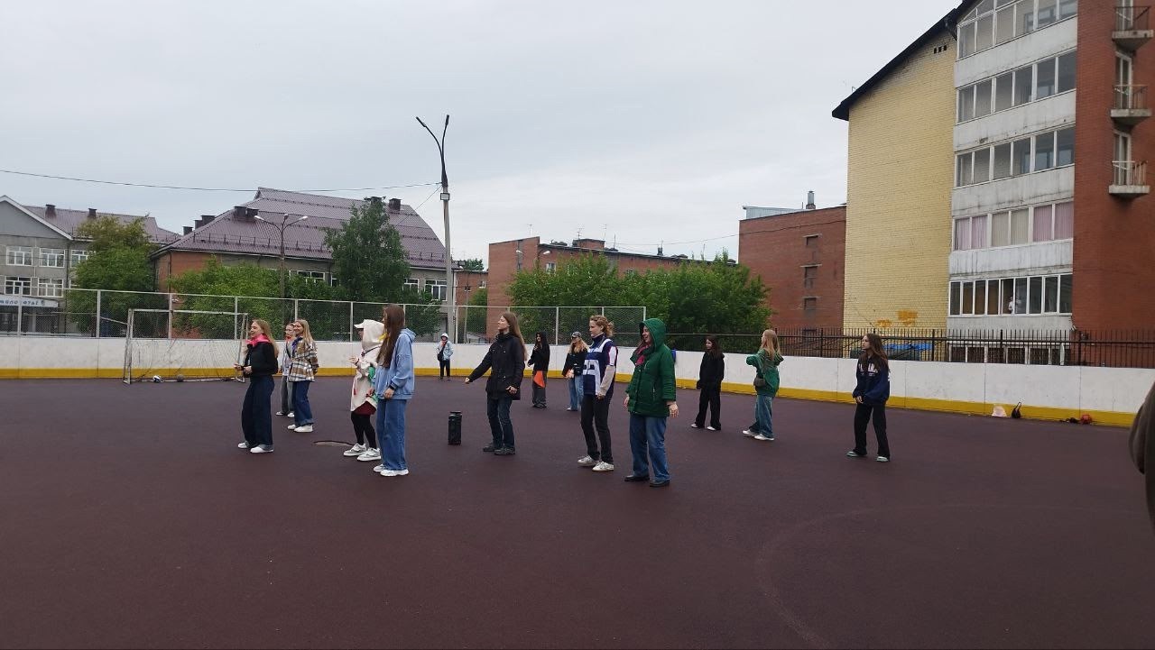 Седьмой день в &amp;quot;Веселом городке&amp;quot; (10.06.2025). Бодрое утро.